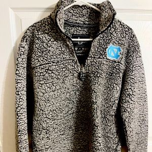 Chapel hill 1/4 zip - size medium grey sherpa pullover